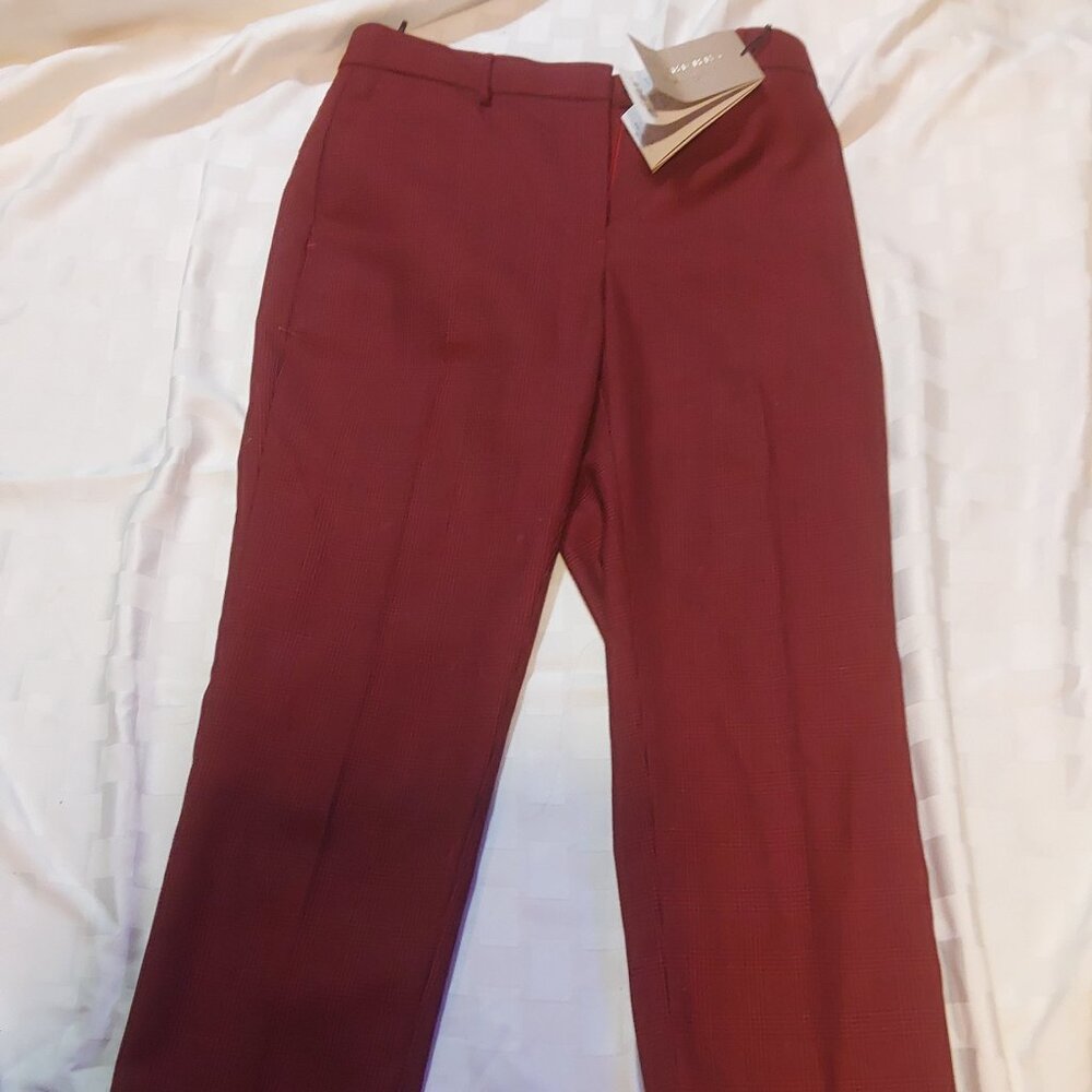 Burberry Red Plaid Cropped Trousers Size 6
